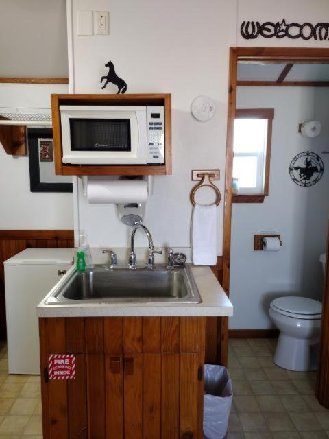 Top Of The Hill Rv Resort & Cabins Waring المظهر الخارجي الصورة