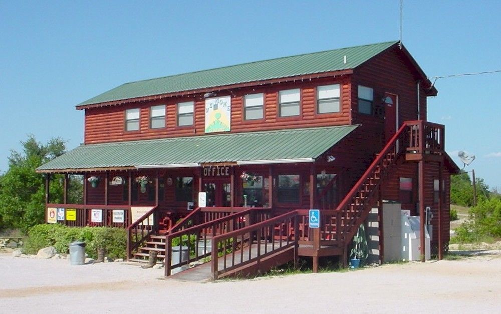 Top Of The Hill Rv Resort & Cabins Waring المظهر الخارجي الصورة